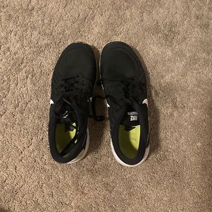 Nike free run running shoes